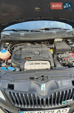 Хэтчбек Skoda Fabia 2010 в 