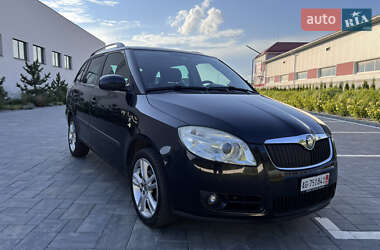 Універсал Skoda Fabia 2009 в Луцьку