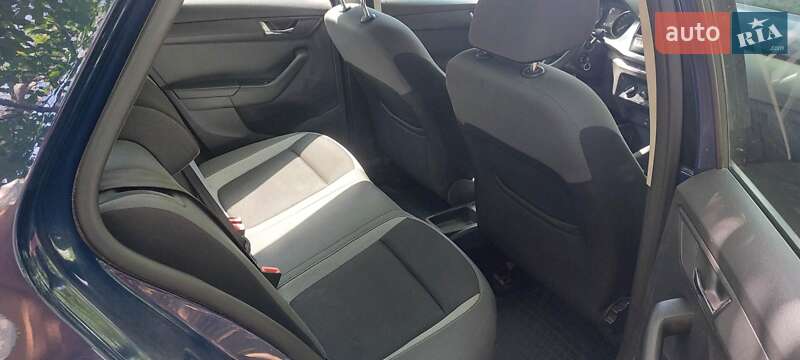 Хетчбек Skoda Fabia 2016 в Кривому Розі