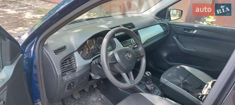 Хетчбек Skoda Fabia 2016 в Кривому Розі