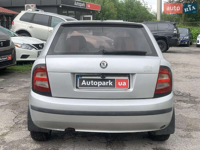 Хетчбек Skoda Fabia 2001 в Вінниці