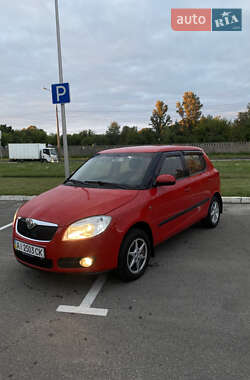 Хэтчбек Skoda Fabia 2008 в Киеве