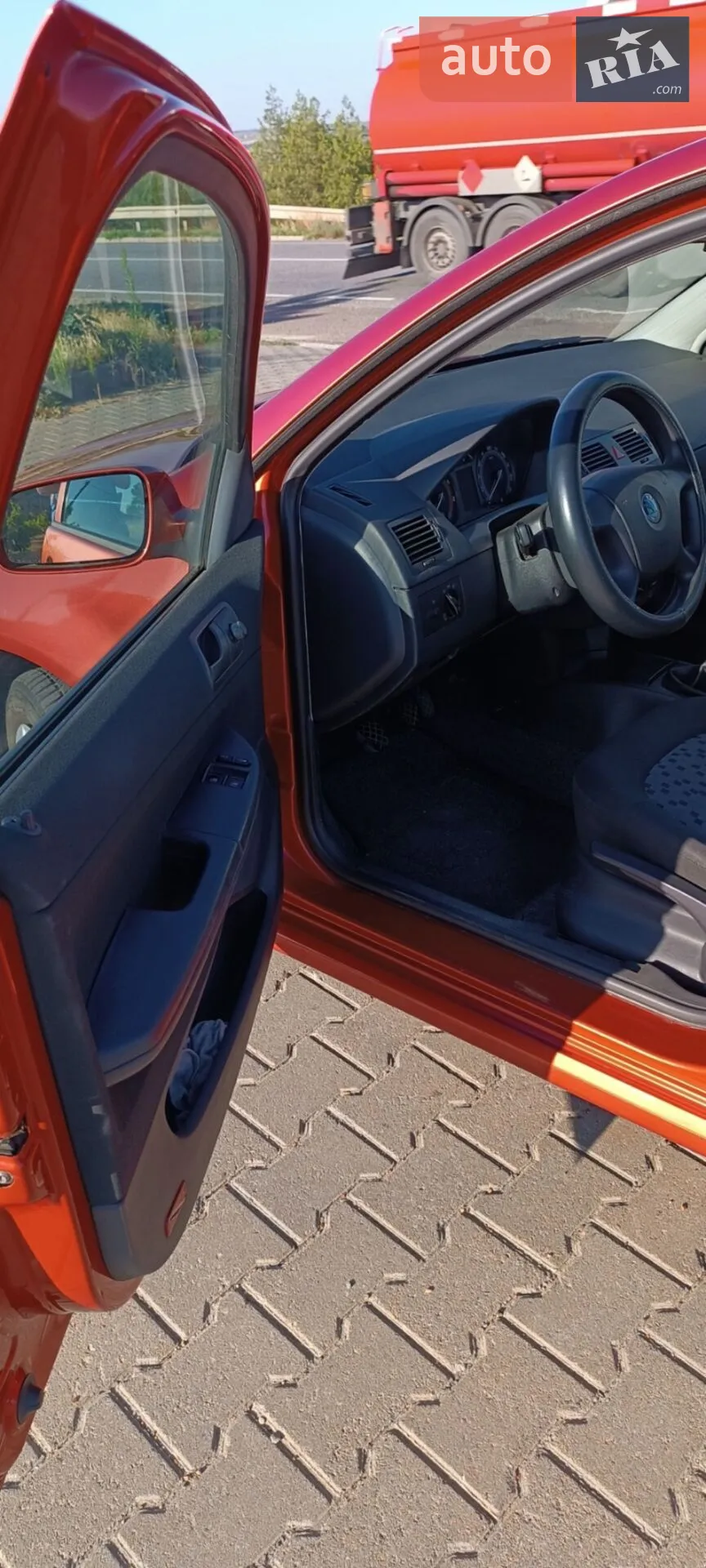 Skoda Fabia 2007 VIN TMBJX26Y574166039 фото оголошення 8 з 14