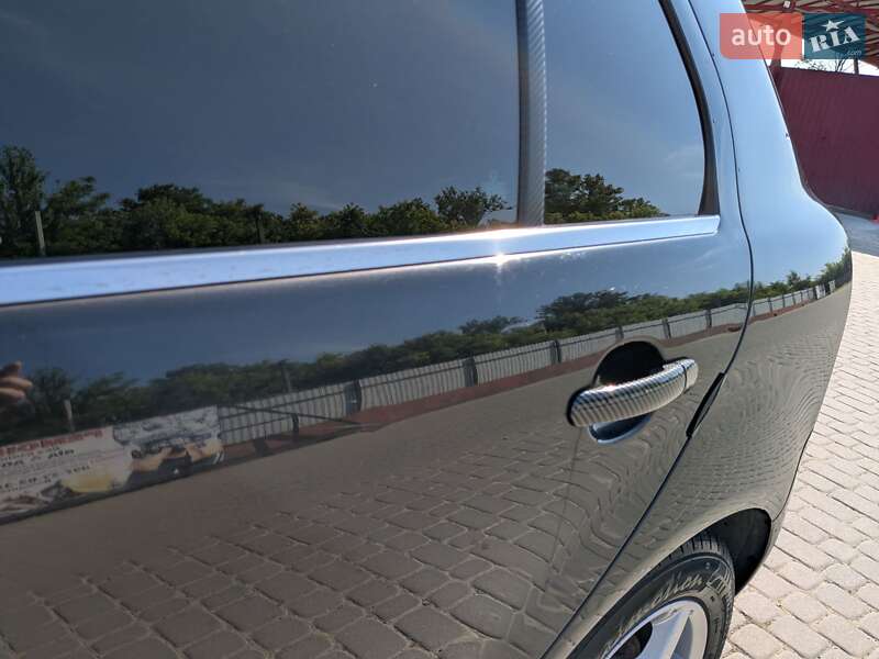 Хетчбек Skoda Fabia 2003 в Новому Розділі