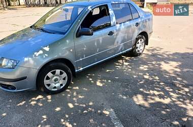 Седан Skoda Fabia 2004 в Харкові