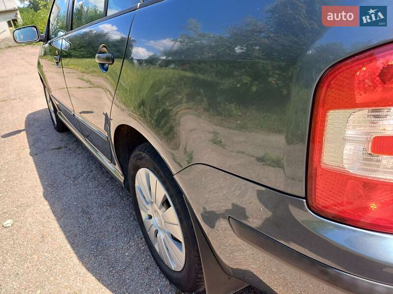 Универсал Skoda Fabia 2006 в Чернигове