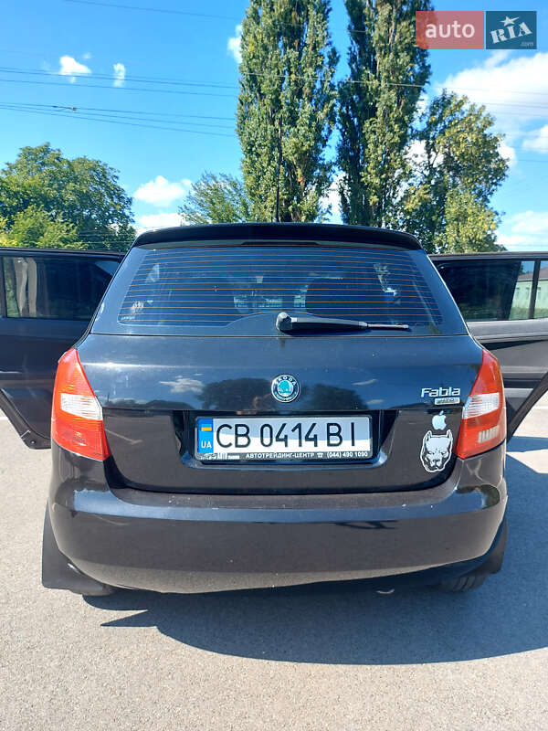 Хэтчбек Skoda Fabia 2007 в Соснице