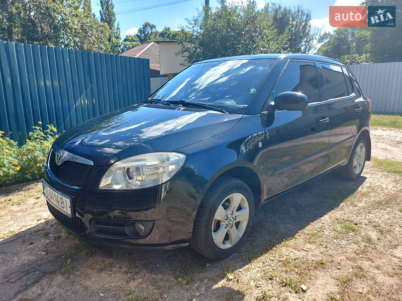 Хэтчбек Skoda Fabia 2007 в Соснице