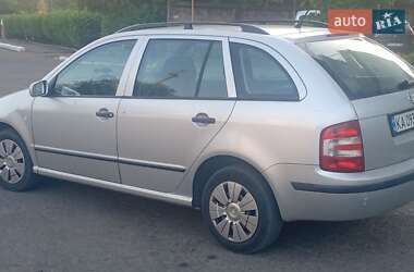 Универсал Skoda Fabia 2004 в Первомайске