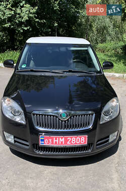 Хэтчбек Skoda Fabia 2008 в 