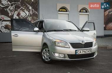 Універсал Skoda Fabia 2011 в Христинівці