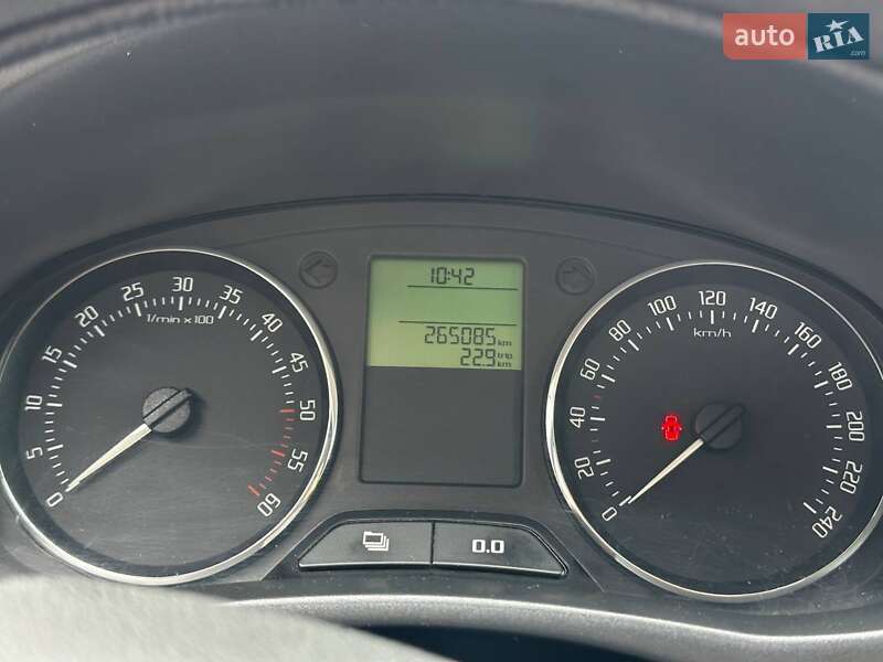 Універсал Skoda Fabia 2012 в Львові