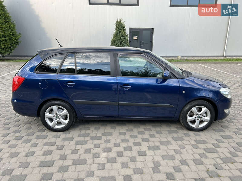 Універсал Skoda Fabia 2010 в Івано-Франківську