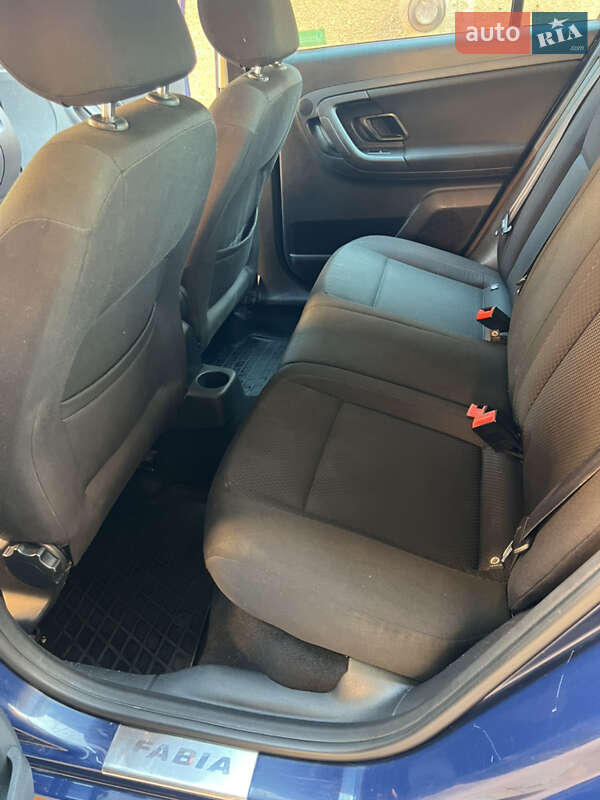 Універсал Skoda Fabia 2010 в Тячеві