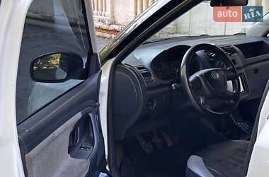 Хэтчбек Skoda Fabia 2012 в 