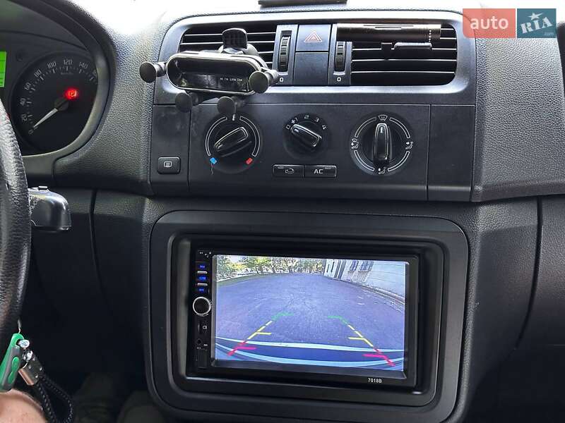 Хэтчбек Skoda Fabia 2012 в Запорожье фото 13 Хэтчбек Skoda Fabia 2012 в Запорожье