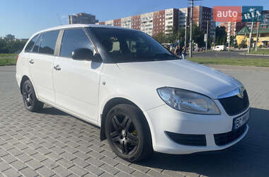 Универсал Skoda Fabia 2010 в Львове