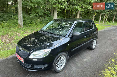 Хэтчбек Skoda Fabia 2013 в Луцке