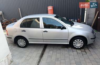 Седан Skoda Fabia 2007 в Виннице
