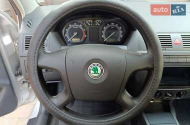 Седан Skoda Fabia 2007 в 