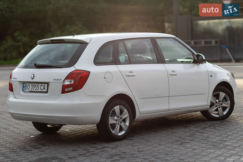 Универсал Skoda Fabia 2014 в Тернополе