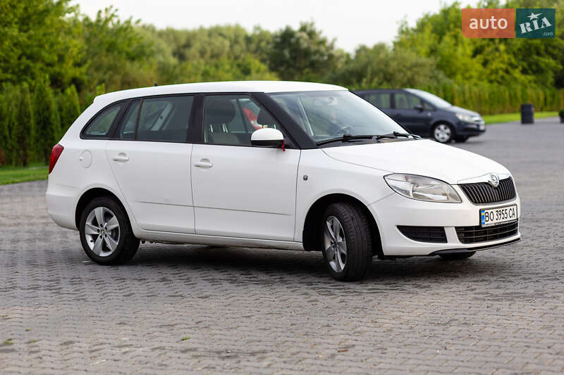 Универсал Skoda Fabia 2014 в Тернополе