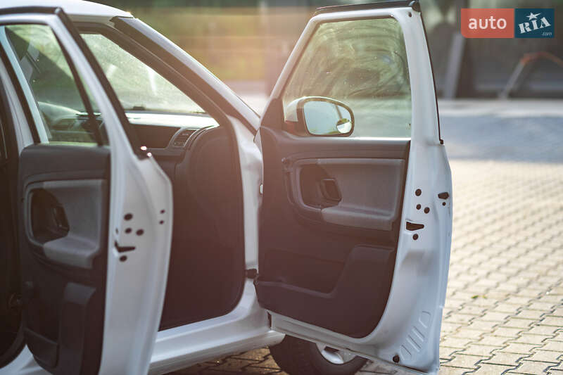 Универсал Skoda Fabia 2014 в Тернополе