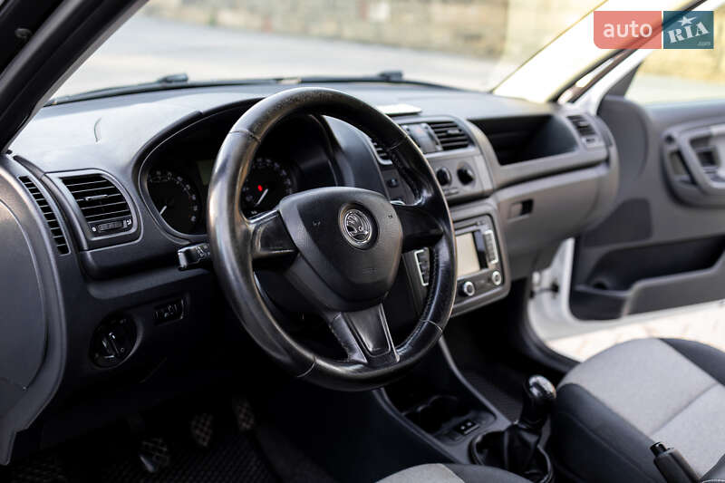 Универсал Skoda Fabia 2014 в Тернополе