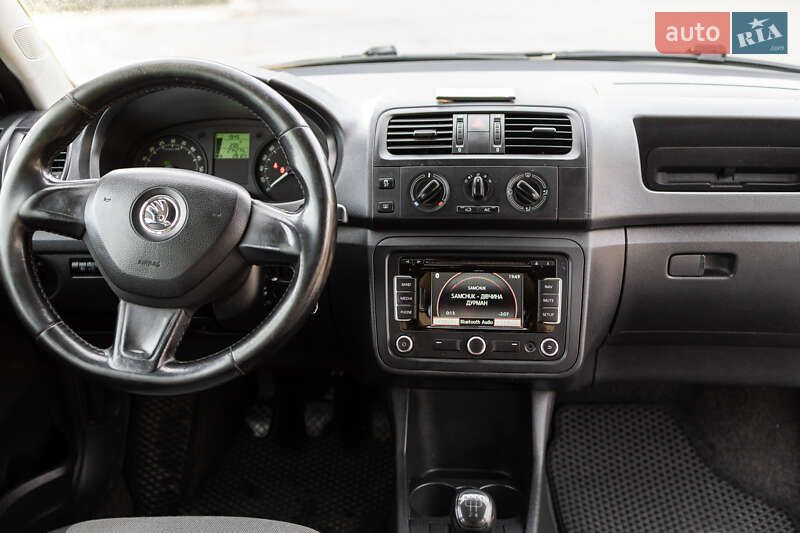 Универсал Skoda Fabia 2014 в Тернополе