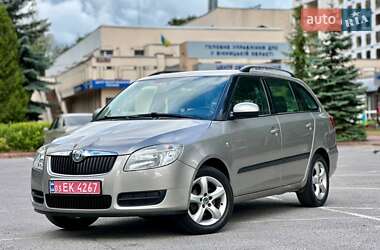 Универсал Skoda Fabia 2009 в Виннице
