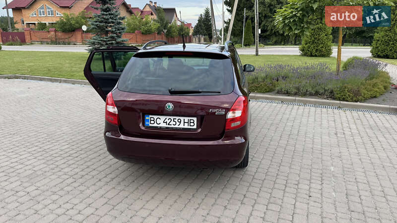 Универсал Skoda Fabia 2011 в Львове фото 5 Универсал Skoda Fabia 2011 в Львове