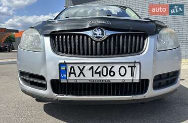 Хэтчбек Skoda Fabia 2008 в 