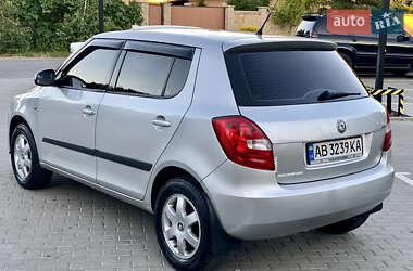Хэтчбек Skoda Fabia 2007 в 