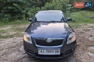 Хэтчбек Skoda Fabia 2008 в Броварах