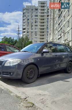 Универсал Skoda Fabia 2008 в Киеве