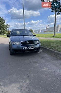 Хэтчбек Skoda Fabia 2004 в Киеве