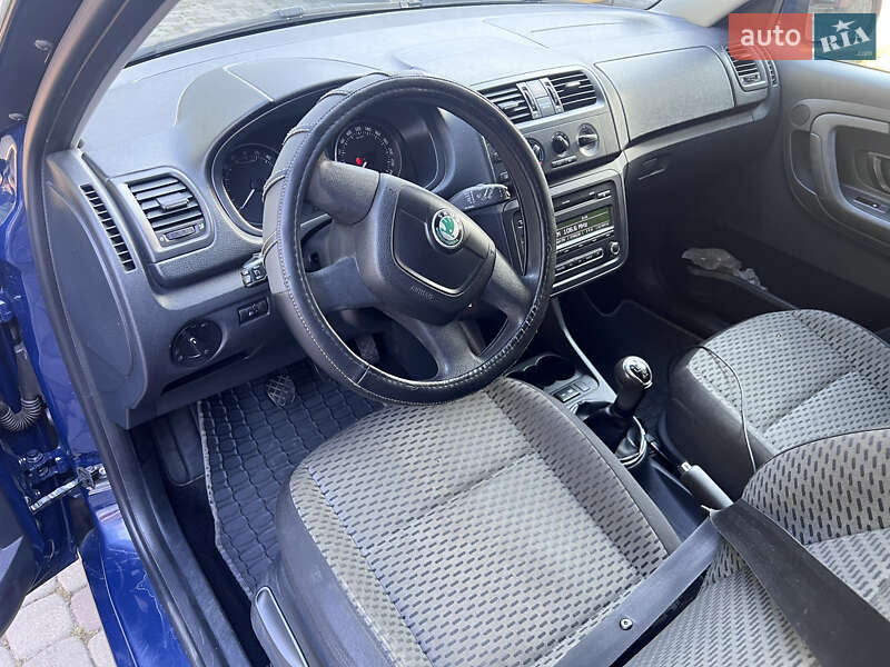 Универсал Skoda Fabia 2013 в Черновцах