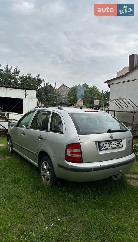 Універсал Skoda Fabia 2004 в Луцьку