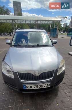 Універсал Skoda Fabia 2008 в Києві