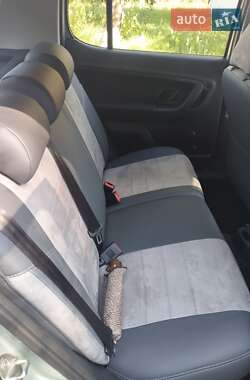 Хэтчбек Skoda Fabia 2011 в Львове