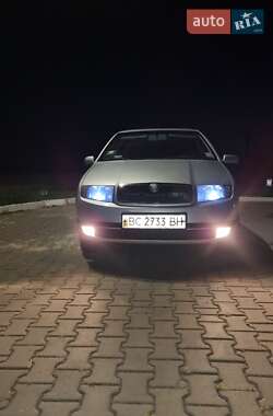 Седан Skoda Fabia 2001 в Луцке