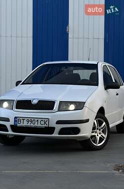 Хэтчбек Skoda Fabia 2004 в Одессе