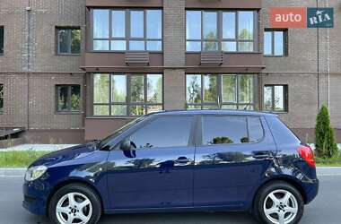 Хэтчбек Skoda Fabia 2014 в Чернигове