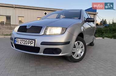 Хэтчбек Skoda Fabia 2006 в 