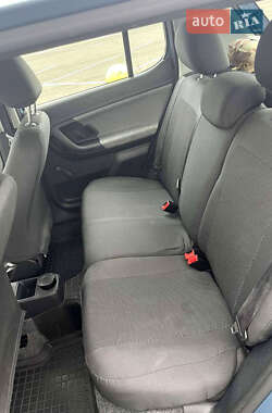 Хэтчбек Skoda Fabia 2009 в 