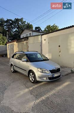 Універсал Skoda Fabia 2010 в Львові