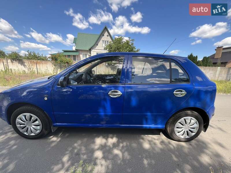 Хетчбек Skoda Fabia 2002 в Павлограді