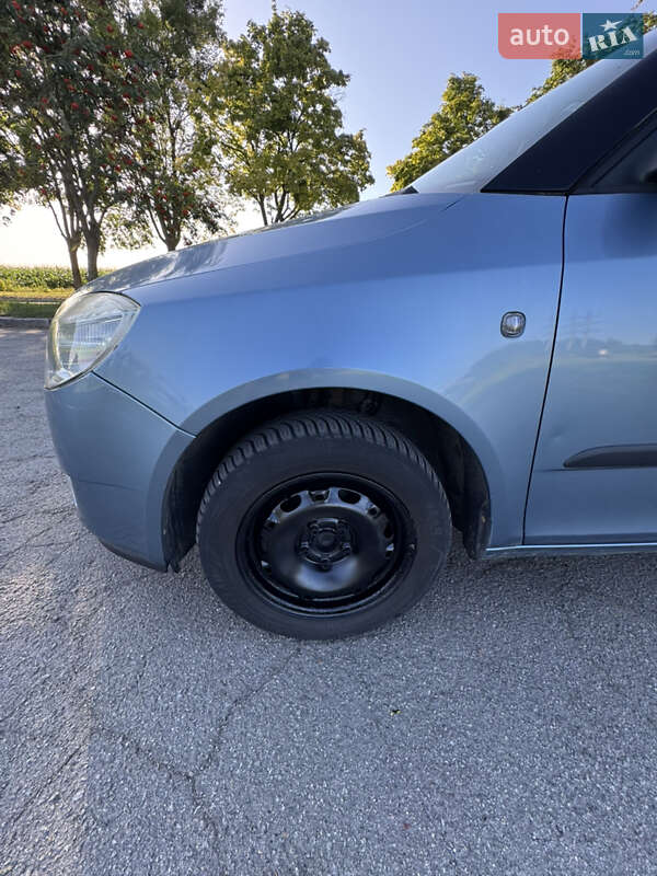 Универсал Skoda Fabia 2009 в Луцке
