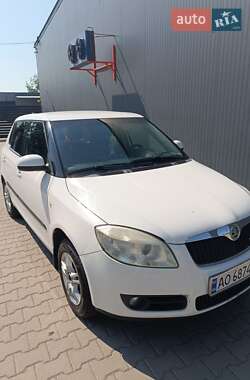 Хэтчбек Skoda Fabia 2008 в Мукачево