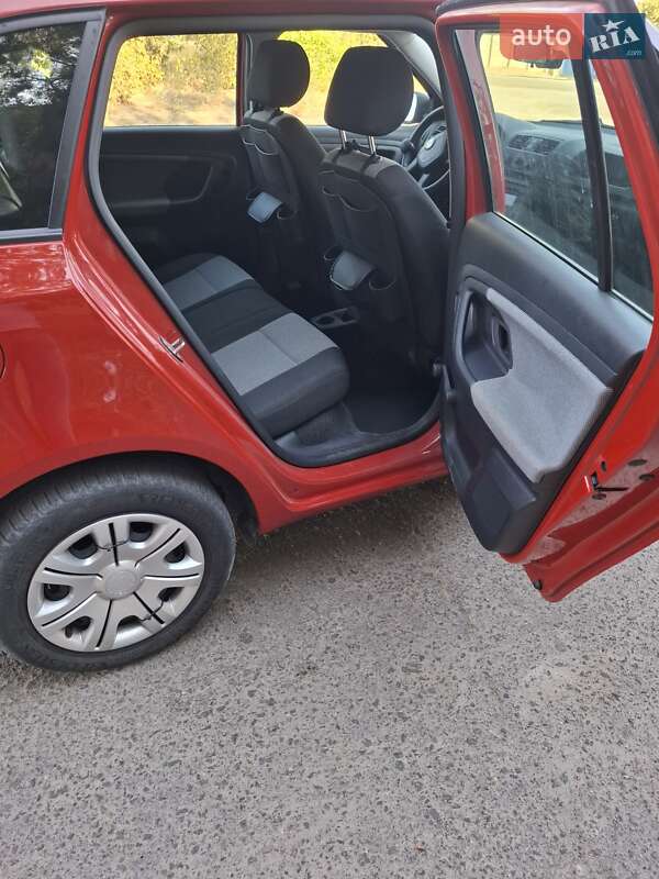 Универсал Skoda Fabia 2009 в Николаеве